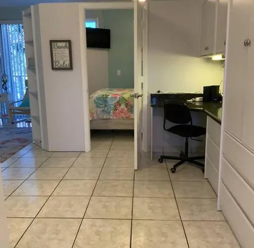 Holiday home Cozy Coastal Retreat Clearwater Beach