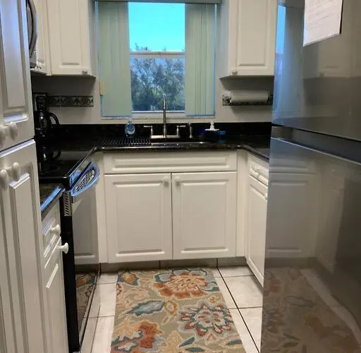 Holiday home Cozy Coastal Retreat Clearwater Beach